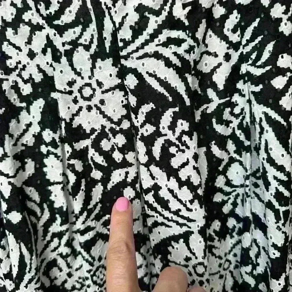 Lauren Ralph Lauren Black & White Floral Dress - Size 4 - Picture 4 of 8